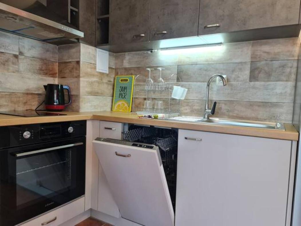 Flora - Beautiful *New* Apartment To The Beach Burgaz Dış mekan fotoğraf