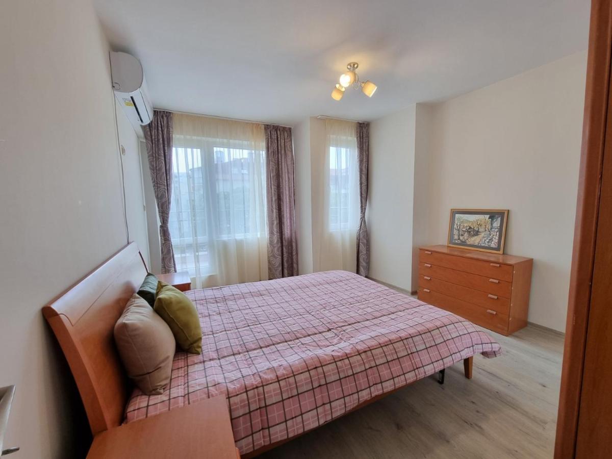 Flora - Beautiful *New* Apartment To The Beach Burgaz Dış mekan fotoğraf